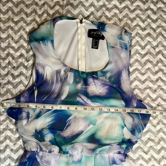 Joseph Ribkoff Signature Stunning Flowy Tropical Print Dress sz 16 - Picture 8 of 16